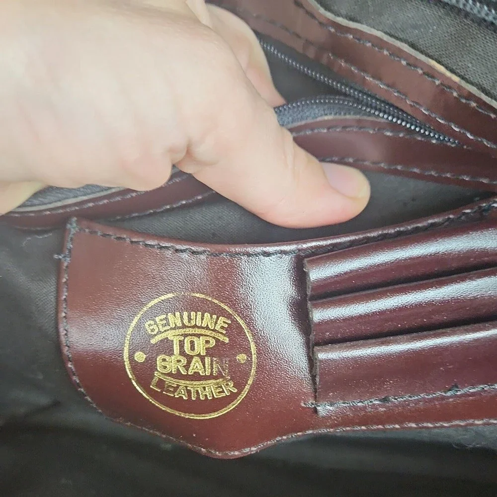 Vintage HIT Briefcase retractable with extra 4 pockets genuine leather brown‎